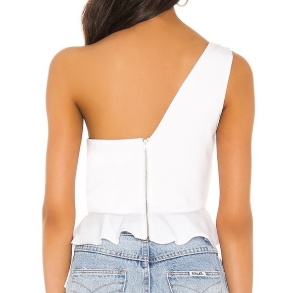 NWT SUPERDOWN Karlie One Shoulder Top White Small - Picture 2 of 6
